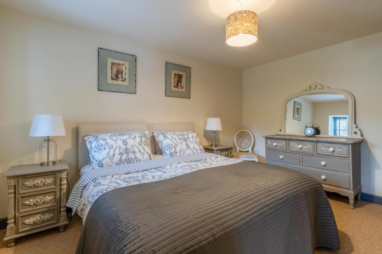 Buff Lodge Tackley Екстериор снимка